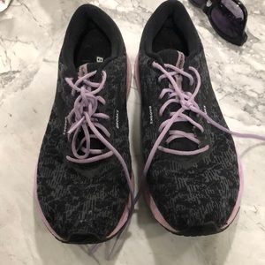 Brooks launch 6
